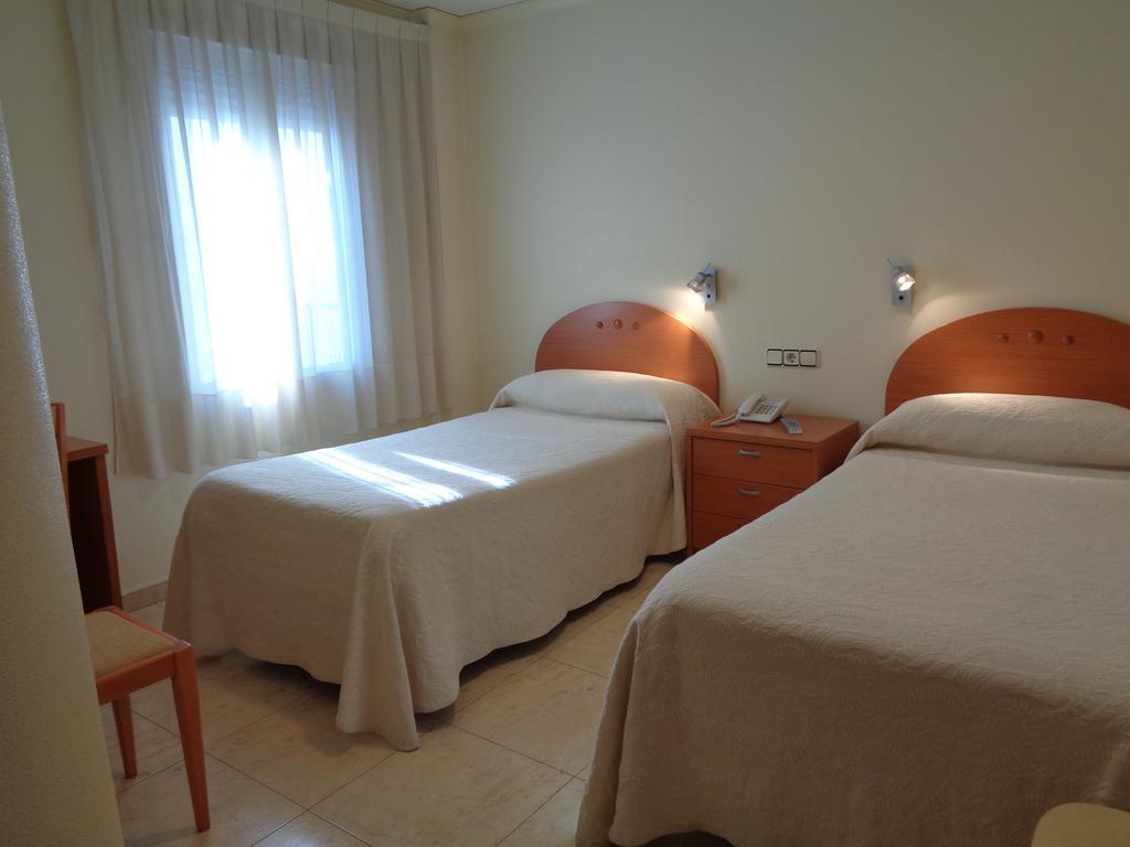 Hostal El Retiro Almoradi Ngoại thất bức ảnh