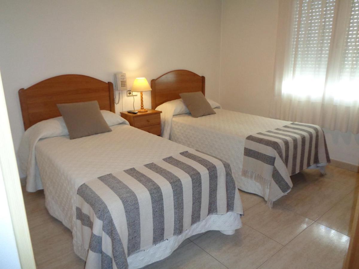 Hostal El Retiro Almoradi Ngoại thất bức ảnh
